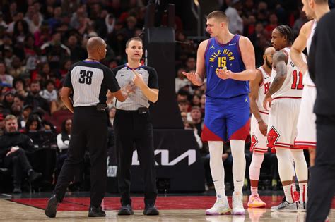 Nuggets Podcast: Nikola Jokic’s second ejection, Jamal Murray’s nagging injuries and Julian Strawther catching fire